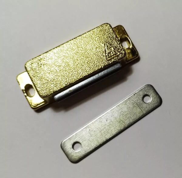 Reten Magnetico  Dorado  Puertas Muebles Alacenas Metalico - Image 3